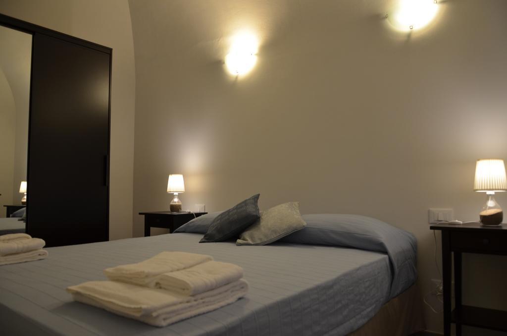 Ro.Ri. Rooms سان فيتو لو كابو الغرفة الصورة